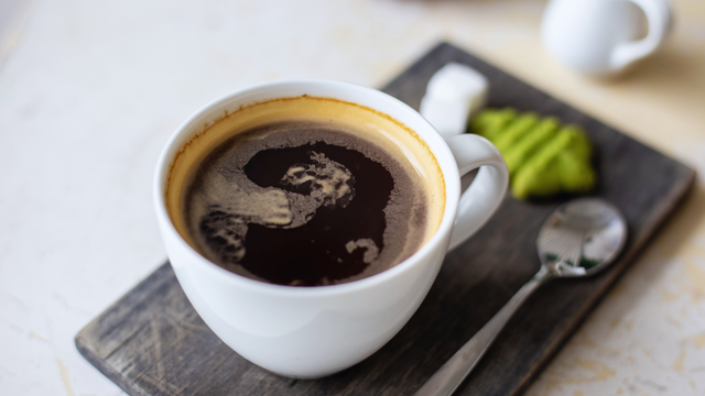 What Is an Americano Coffee? How to Make One at Home