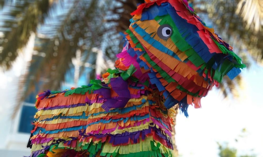 how to make a piñata